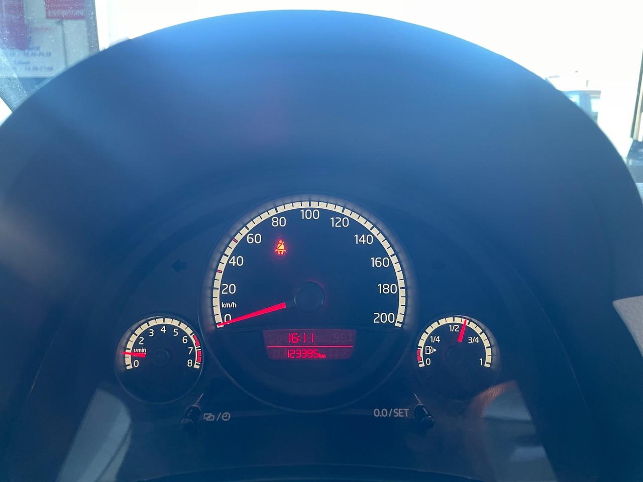Volkswagen up! 1.0 75 CV 3p. Move Up - Nessun vincolo -