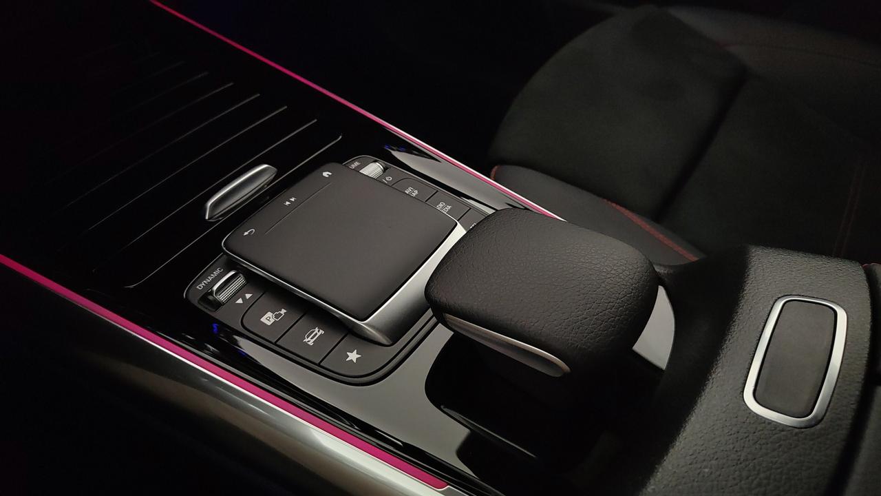 Mercedes-Benz GLA 200 d Premium 4matic auto
