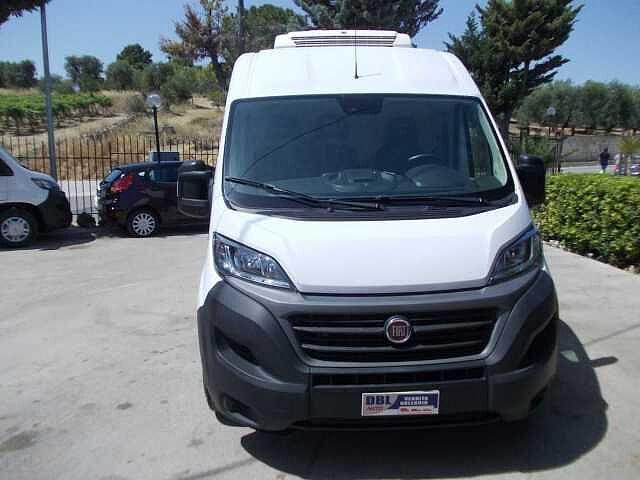 Fiat Ducato isotermico coibentato 'KM 33.200'