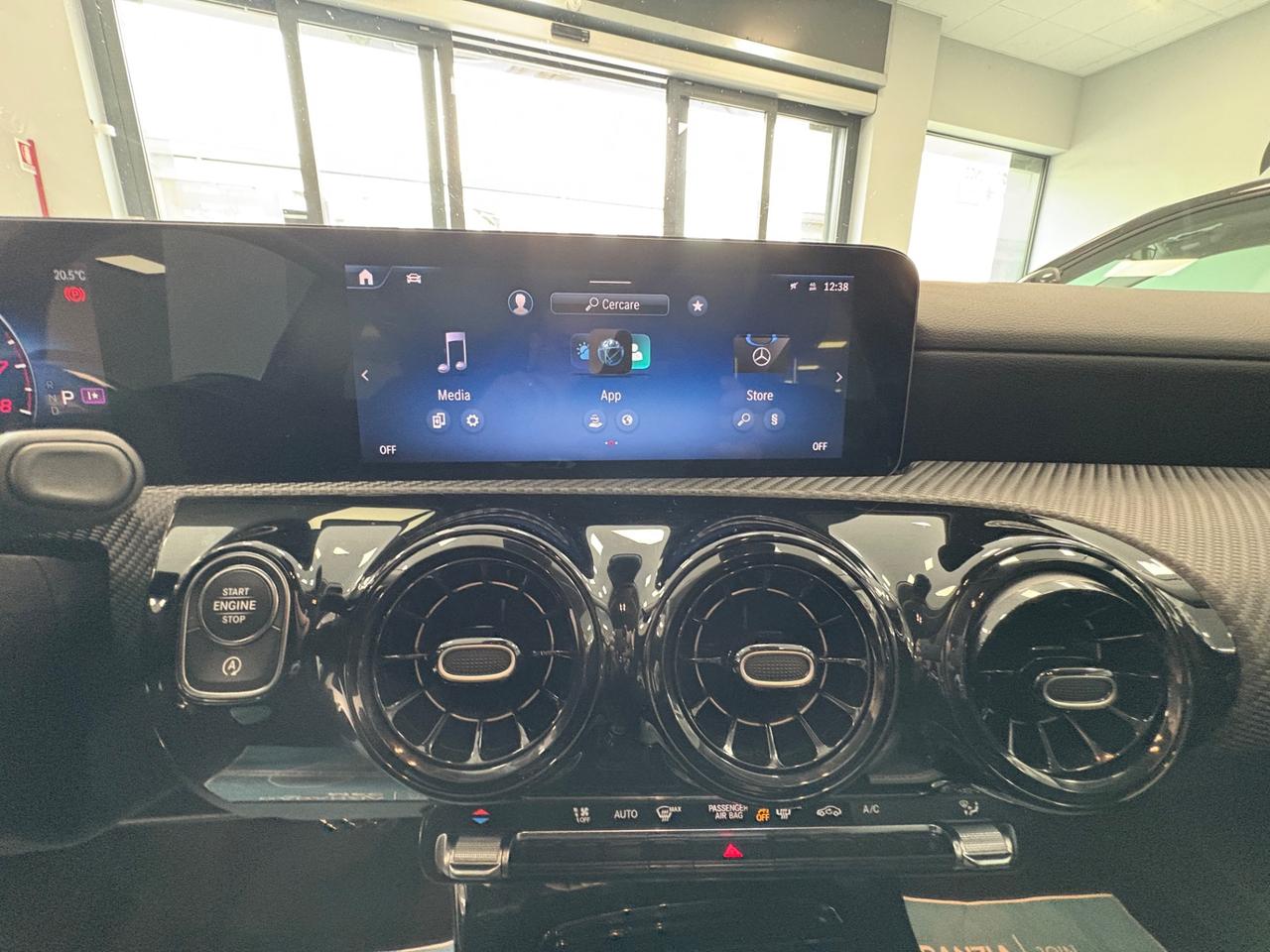 Mercedes A 180 1.4 benzina 136cv 2023 km 91000