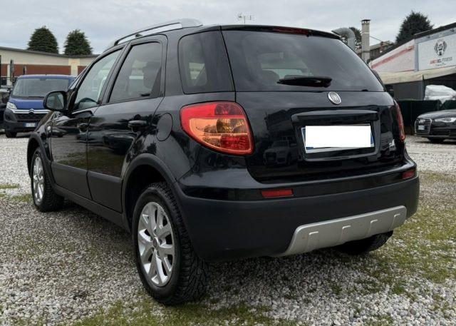 FIAT Sedici 2.0 MJT 16V DPF 4x4 Dynamic