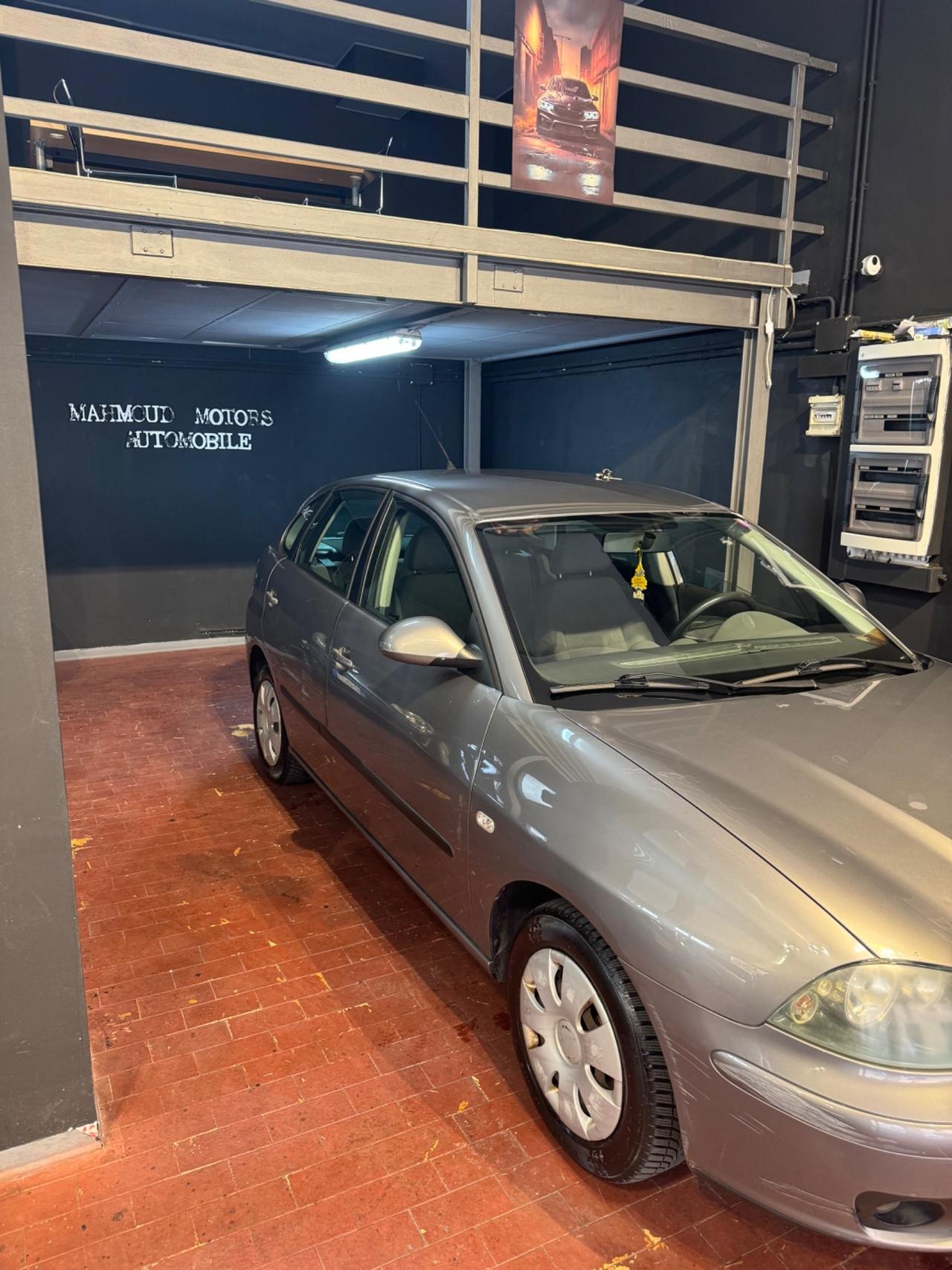 Seat Ibiza 1.4 16V 5p. Signo