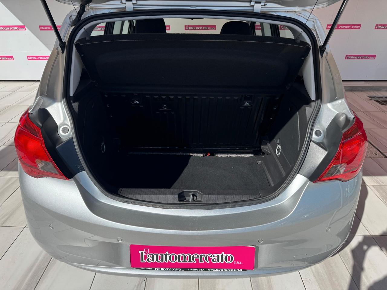 OPEL Corsa 5ª serie Corsa 1.4 5 porte Advance