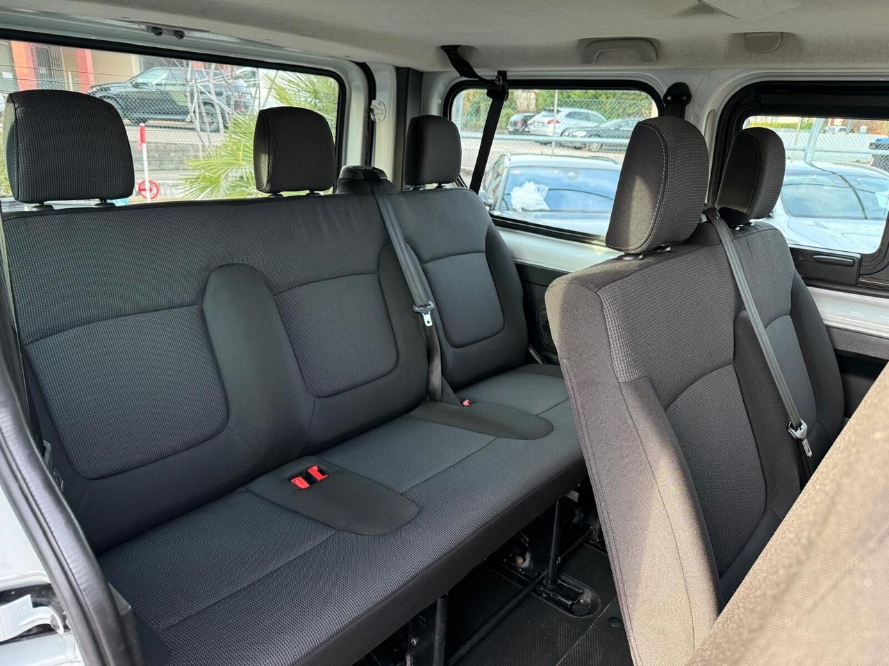 Renault Trafic T27 2.0 dCi 145CV PC-TN Zen Energy