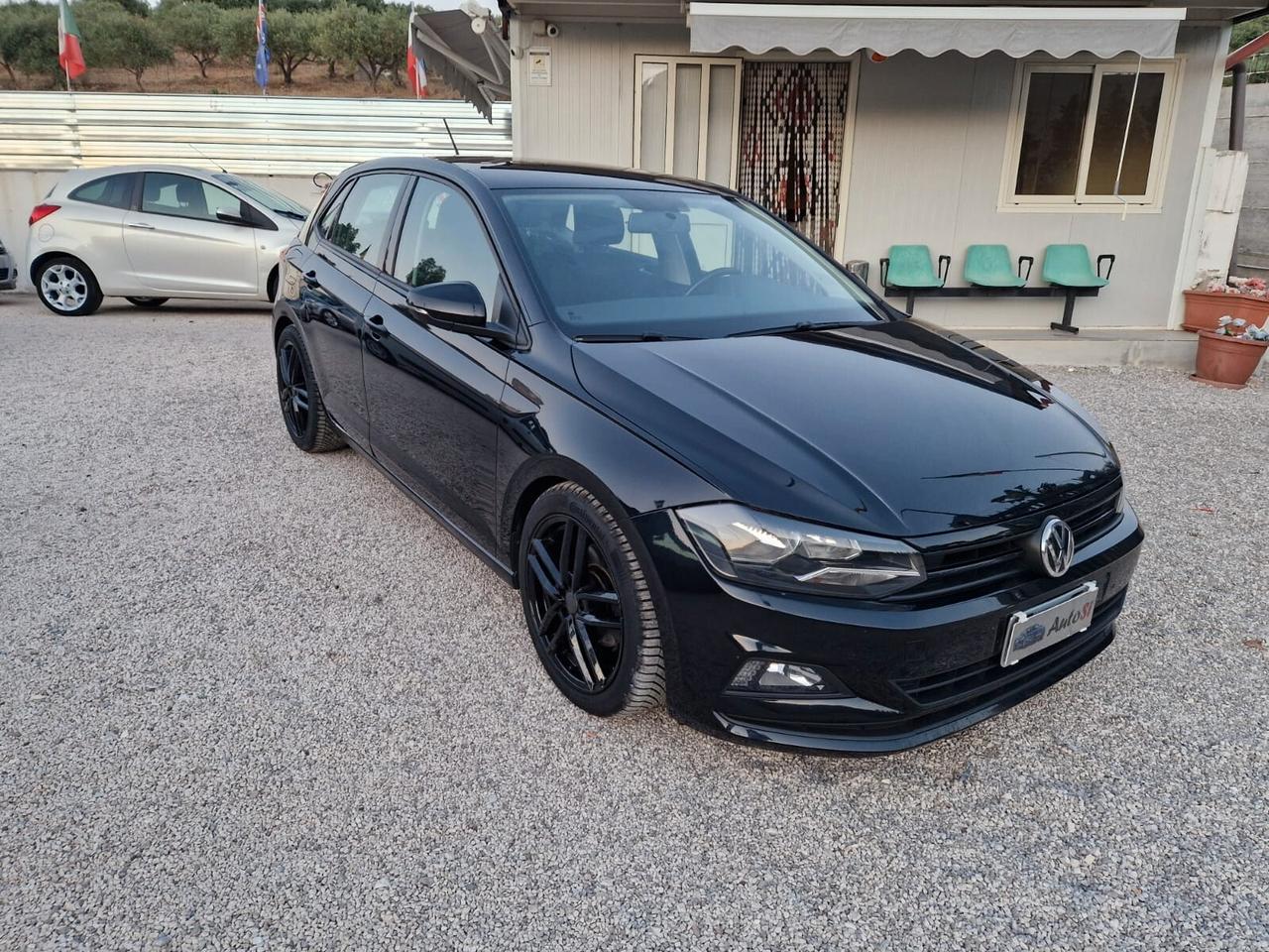 Volkswagen Polo Business 1.6 TDI 95 CV 5p. Highline BlueMotion Tech.