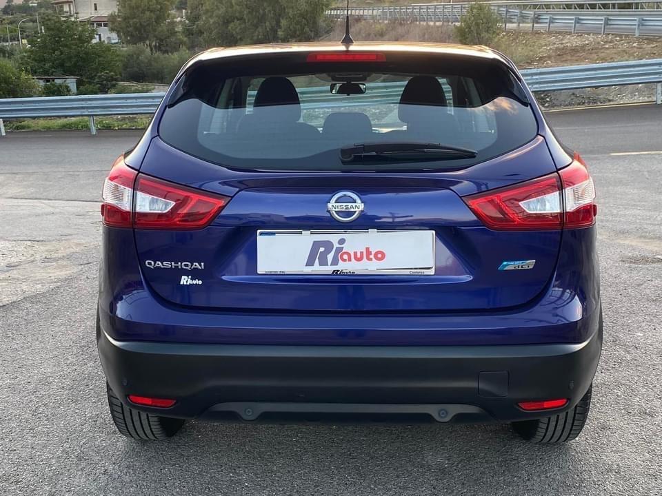 Nissan Qashqai 1.5 dCi Visia