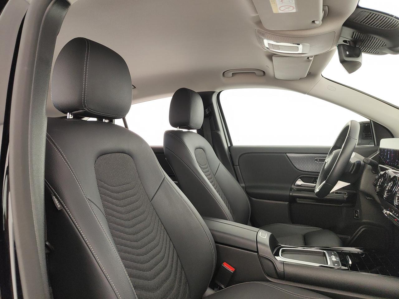 Mercedes-Benz GLA 180 d Advanced auto
