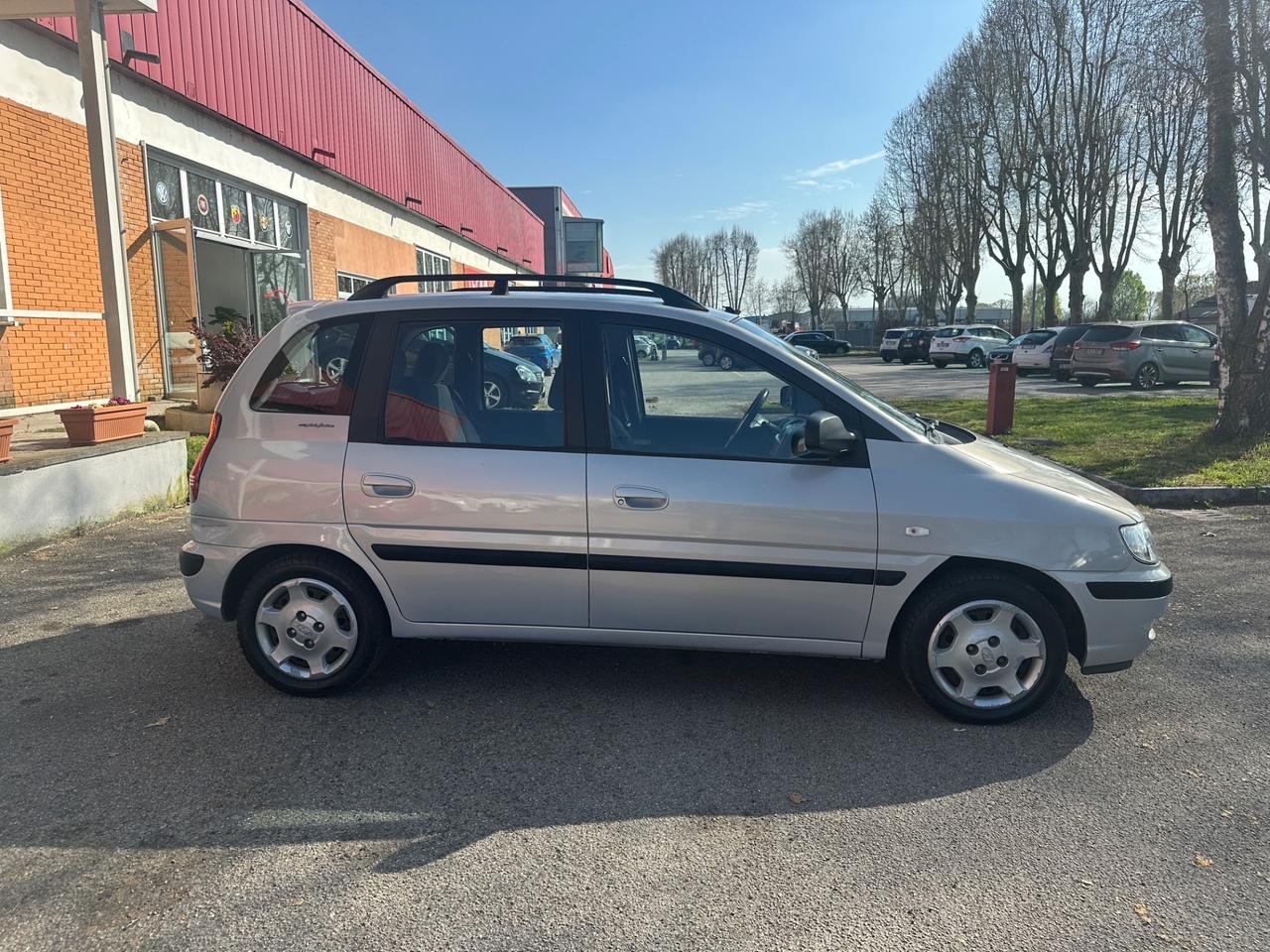 Hyundai Matrix 1.6 16V GLS Plus
