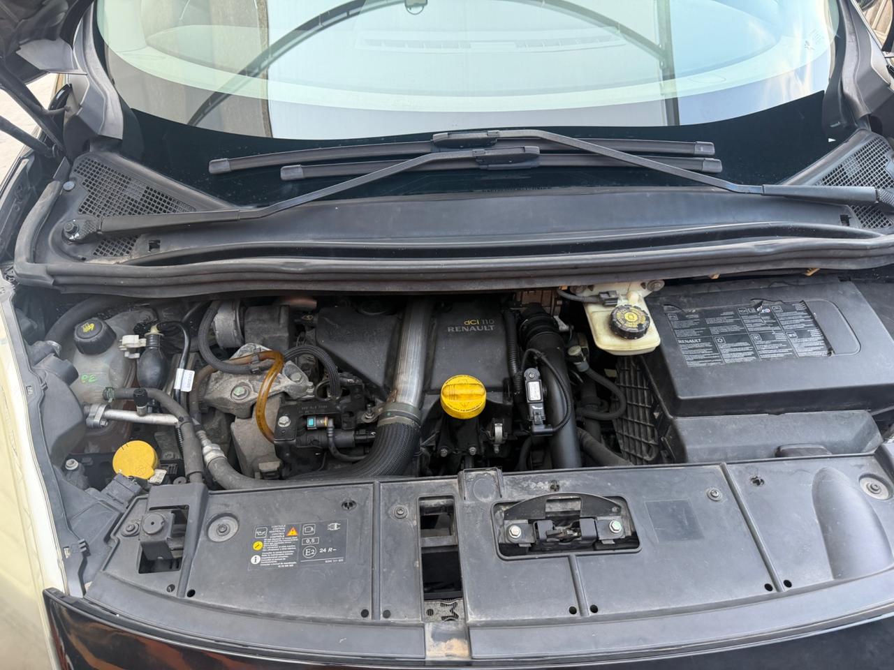 RENAULT SCENIC 1.5 DCI EURO5A FAMIGLIARE