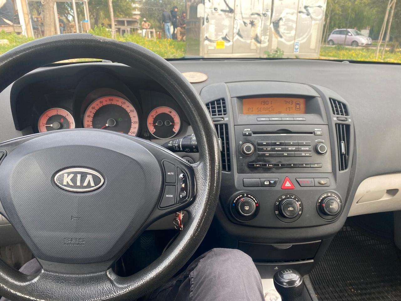 Kia Ceed 1.6 CRDi 90CV