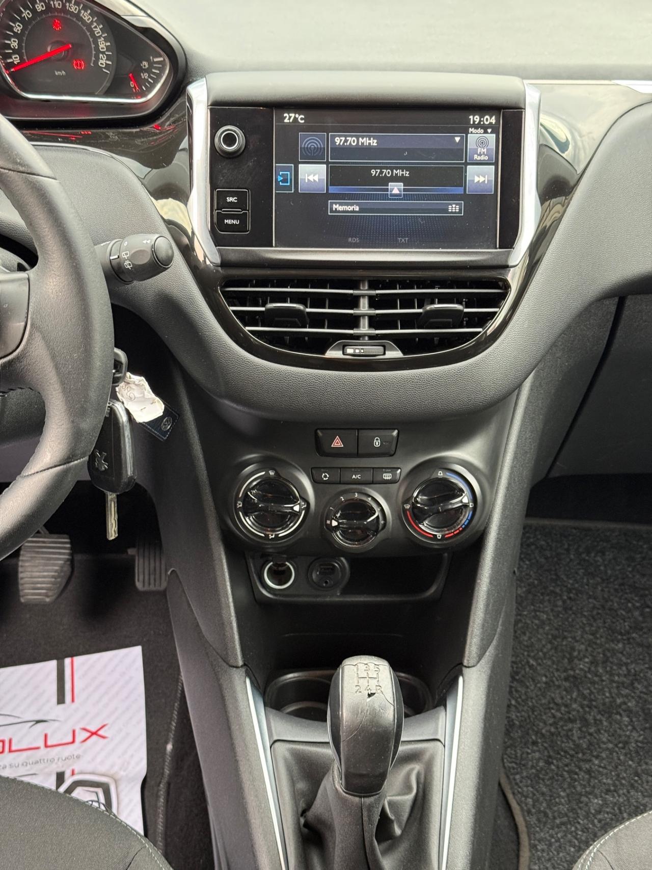 Peugeot 208 1.4 HDi 68 CV 5PT OK NEOPATENTATI