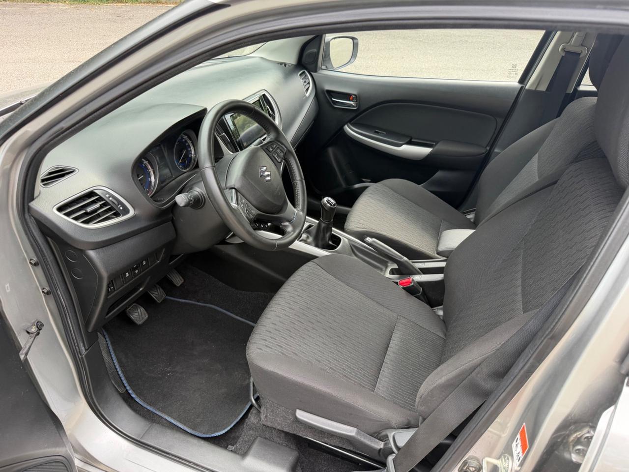 Suzuki Baleno 1.2 Hybrid B-Top