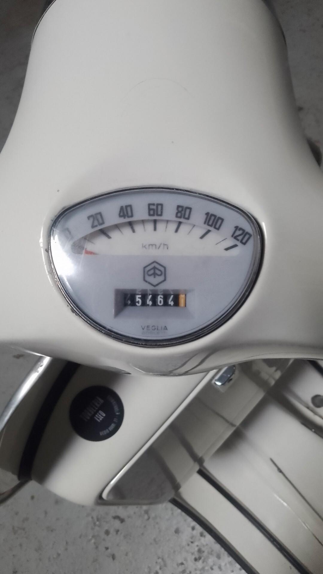 Piaggio Vespa 125 Primavera 1977 bella