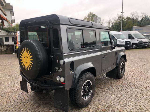 LAND ROVER Defender 90 2.2 TD4 Station Wagon SE ADVENTURE