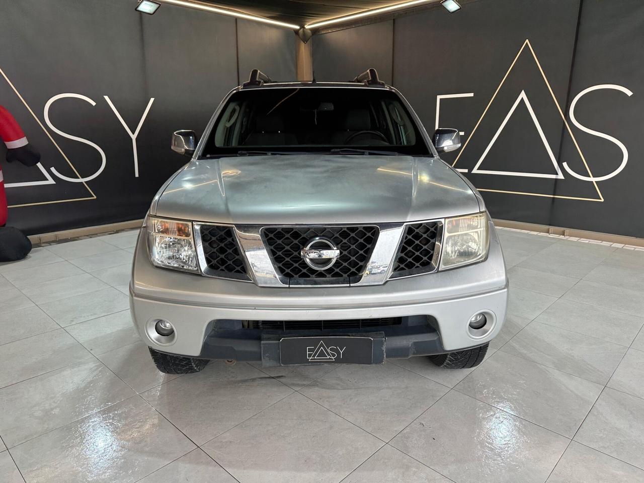 Nissan Navara d.cab 2.5 dci LE 174cv