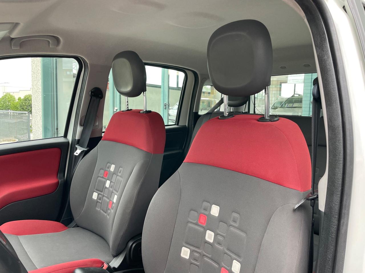 Fiat Panda 1.2 69CV Easy NEOPATENTATI