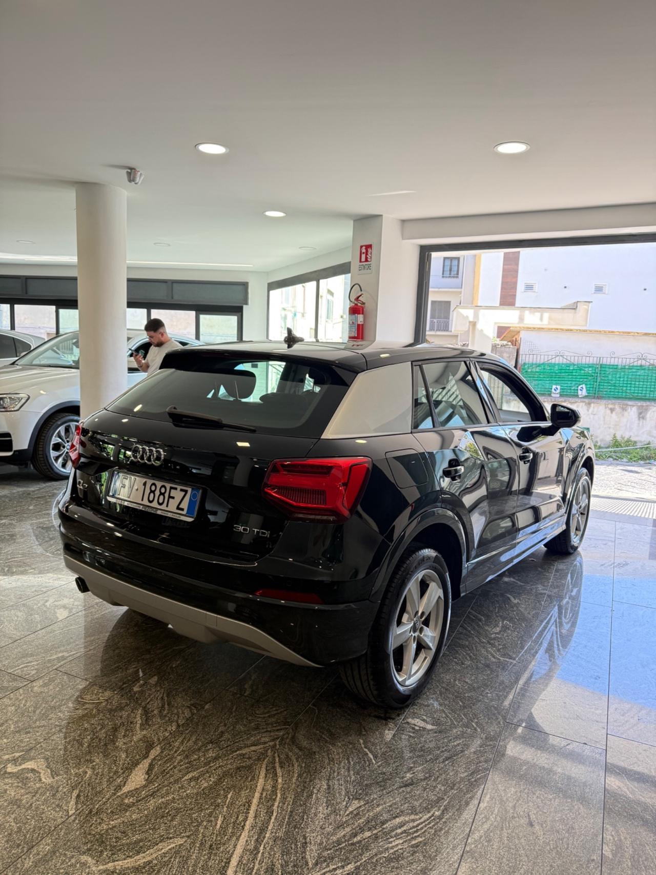 Audi Q2 30 TDI S tronic Business Design