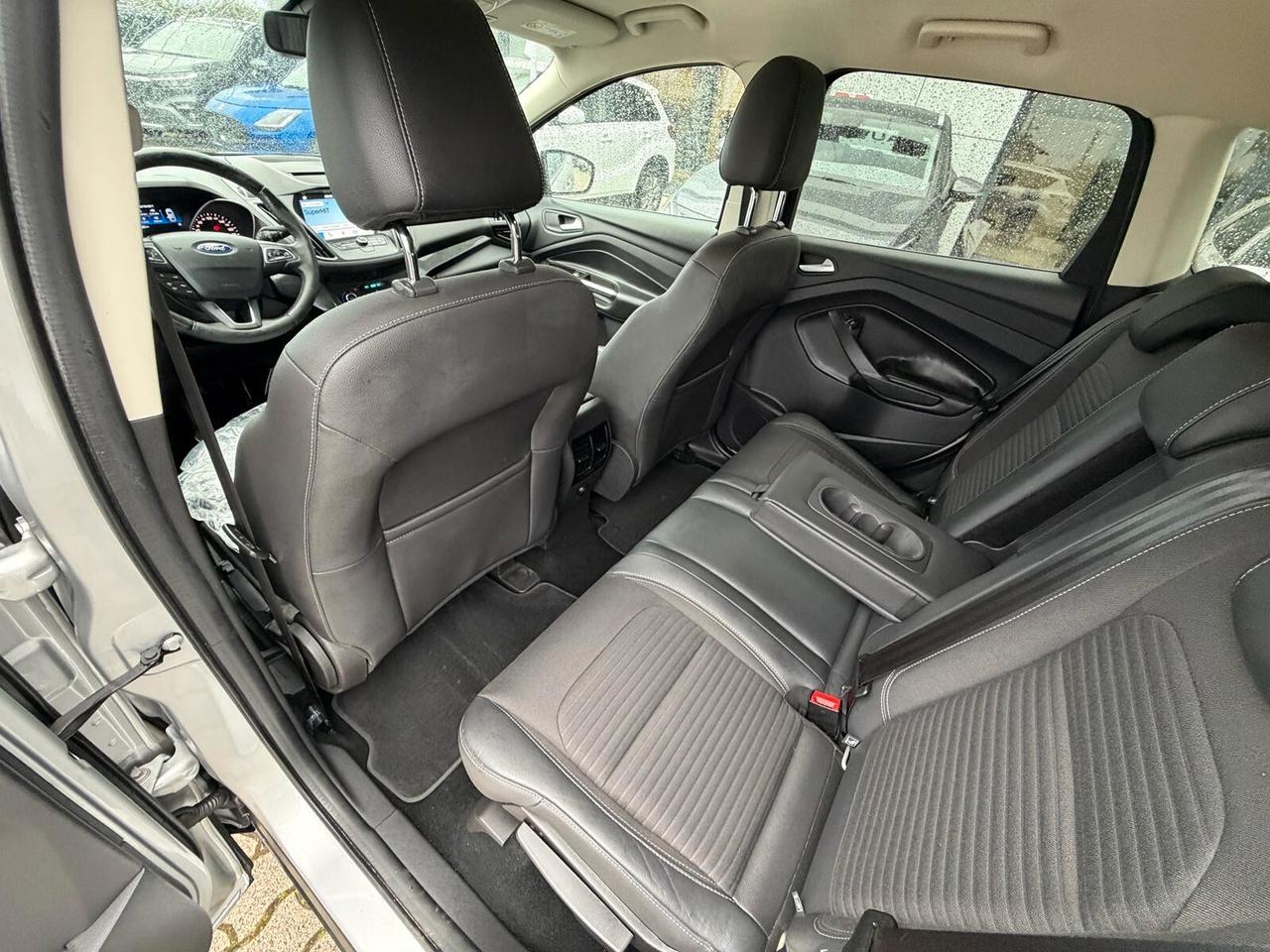 Ford Kuga 2.0 TDCI 150 CV S&S 4WD Titanium