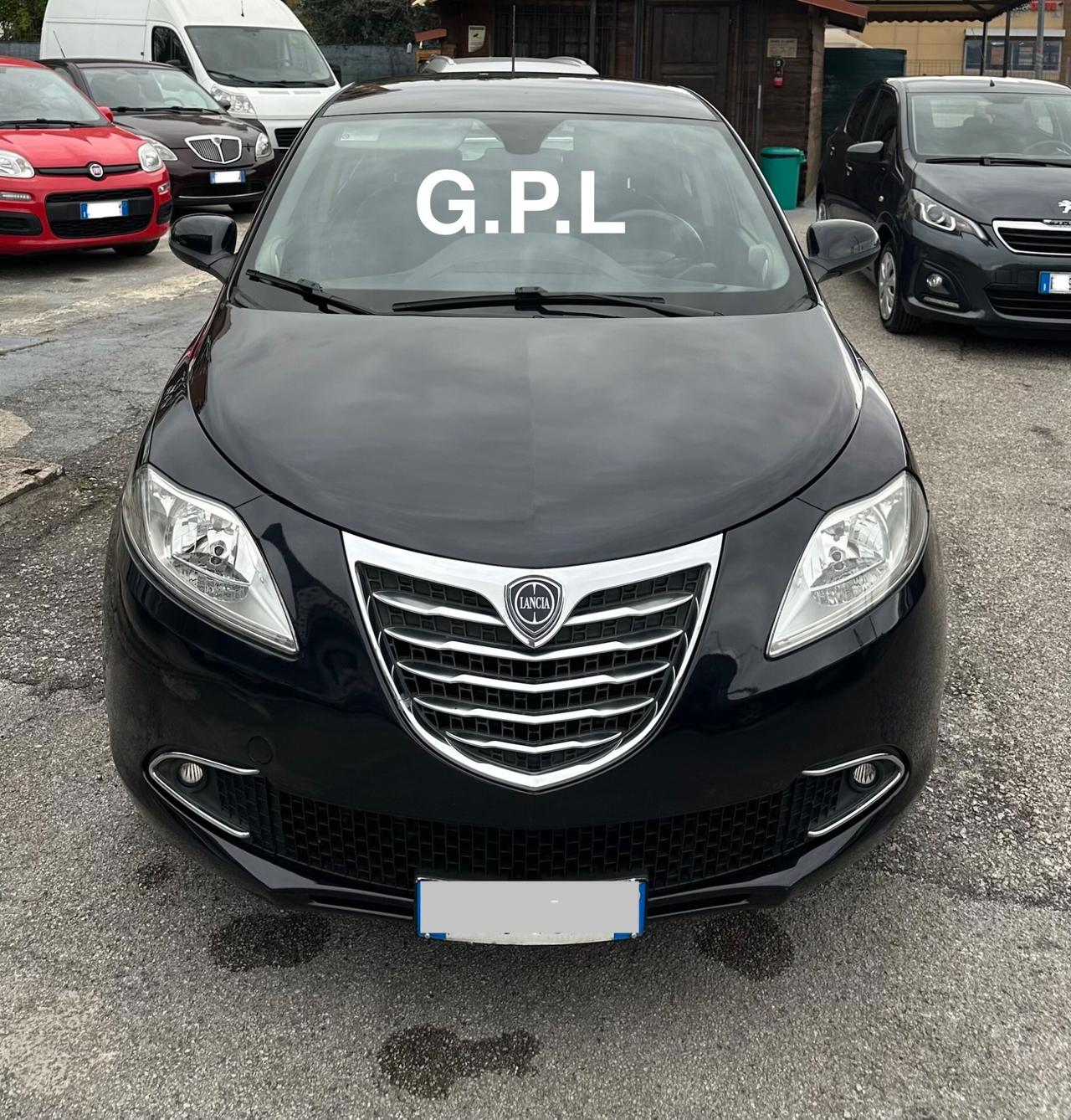 Lancia Ypsilon 1.2 69 CV 5 porte GPL Ecochic Gold