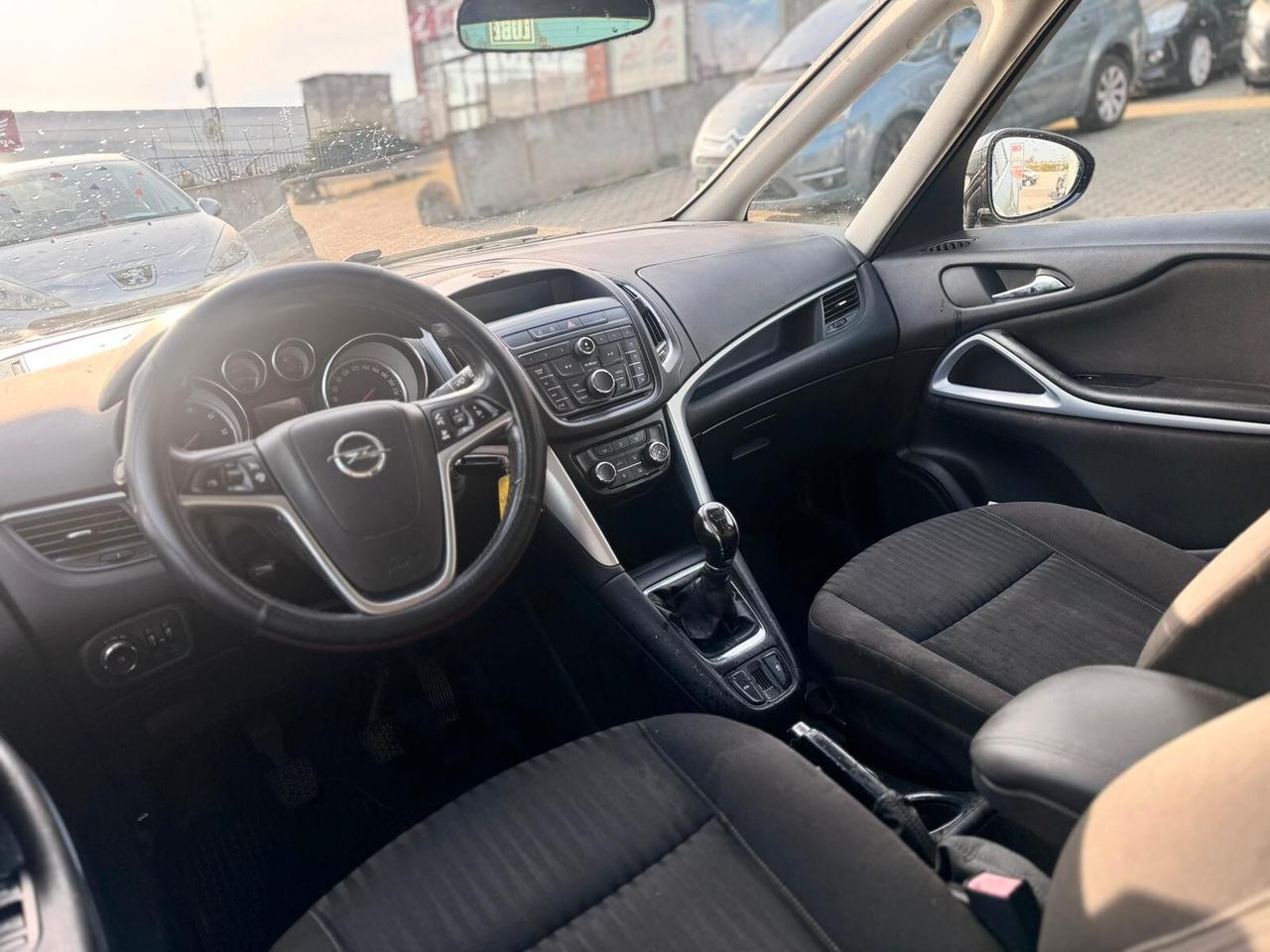 Opel Zafira Tourer 1.6 DIESEL 2015 AUTOCARRO