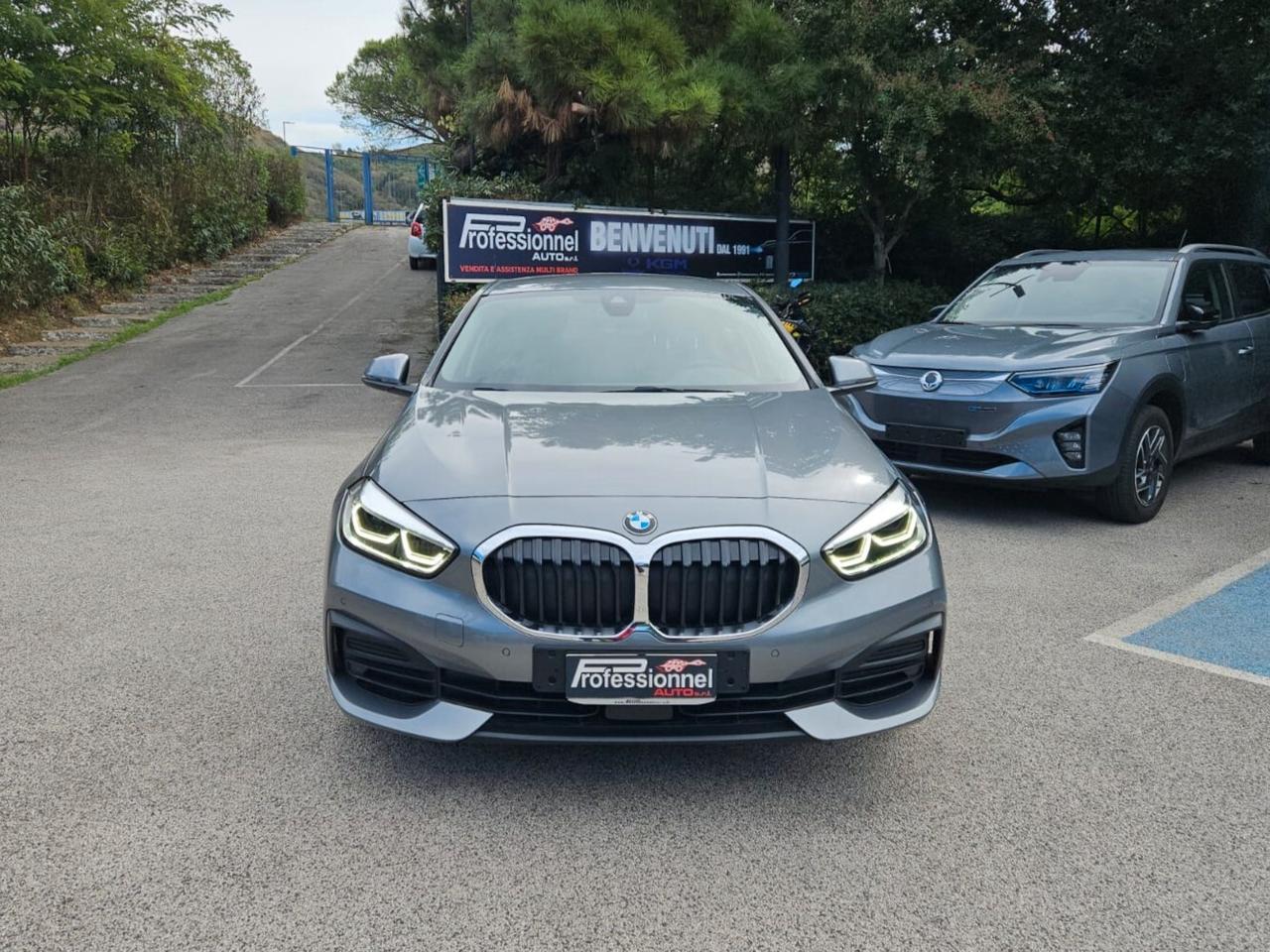 Bmw 116 116d 5p. Business Advantage