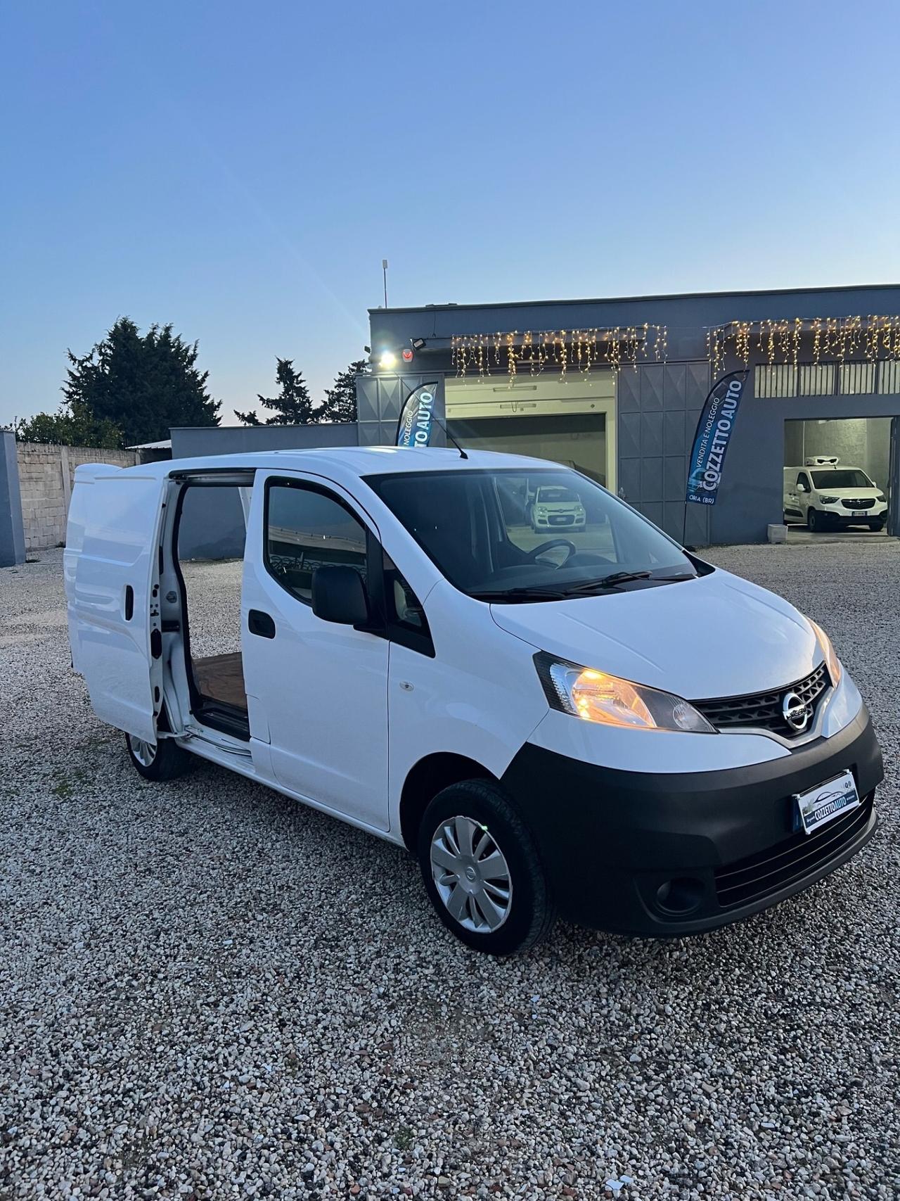 Nissan nv 200 1.5 diesel 2017 doppia porta lateral