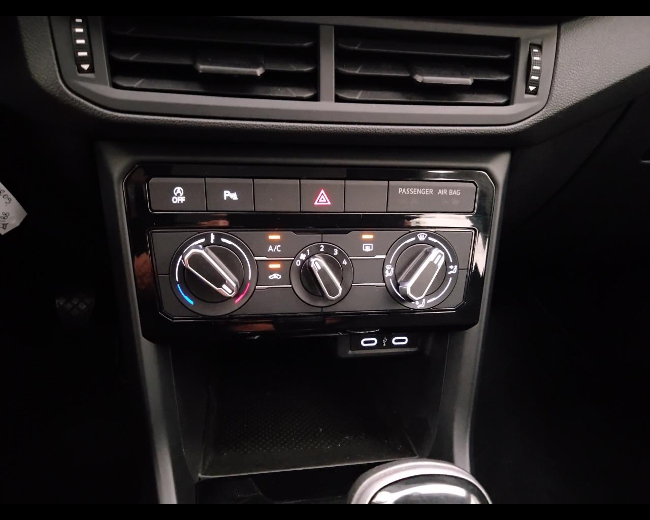 VOLKSWAGEN T-Cross 2019 - T-Cross 1.0 tsi Style 110cv