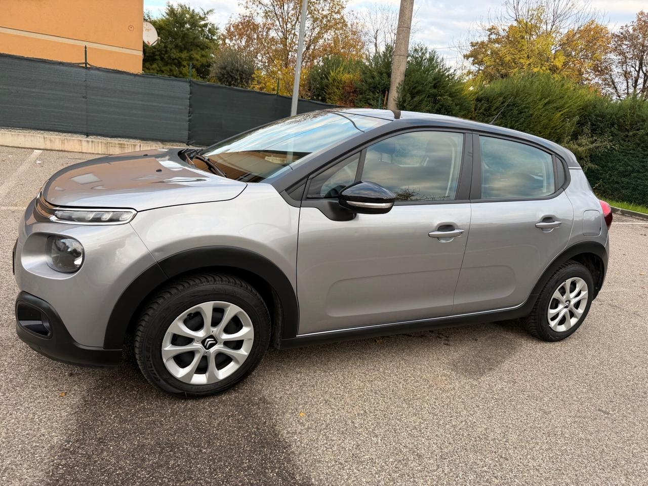 Citroen C3 1.2 - NEOPATENTATI - 12 MESI DI GARANZIA -