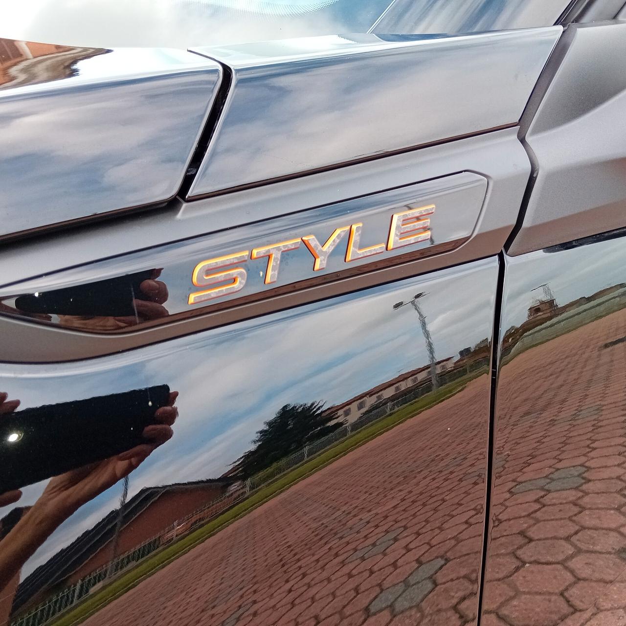 Peugeot 2008 PureTech 100 S&S Style * SENZA VINCOLO DI FIONANZIAMENTO*