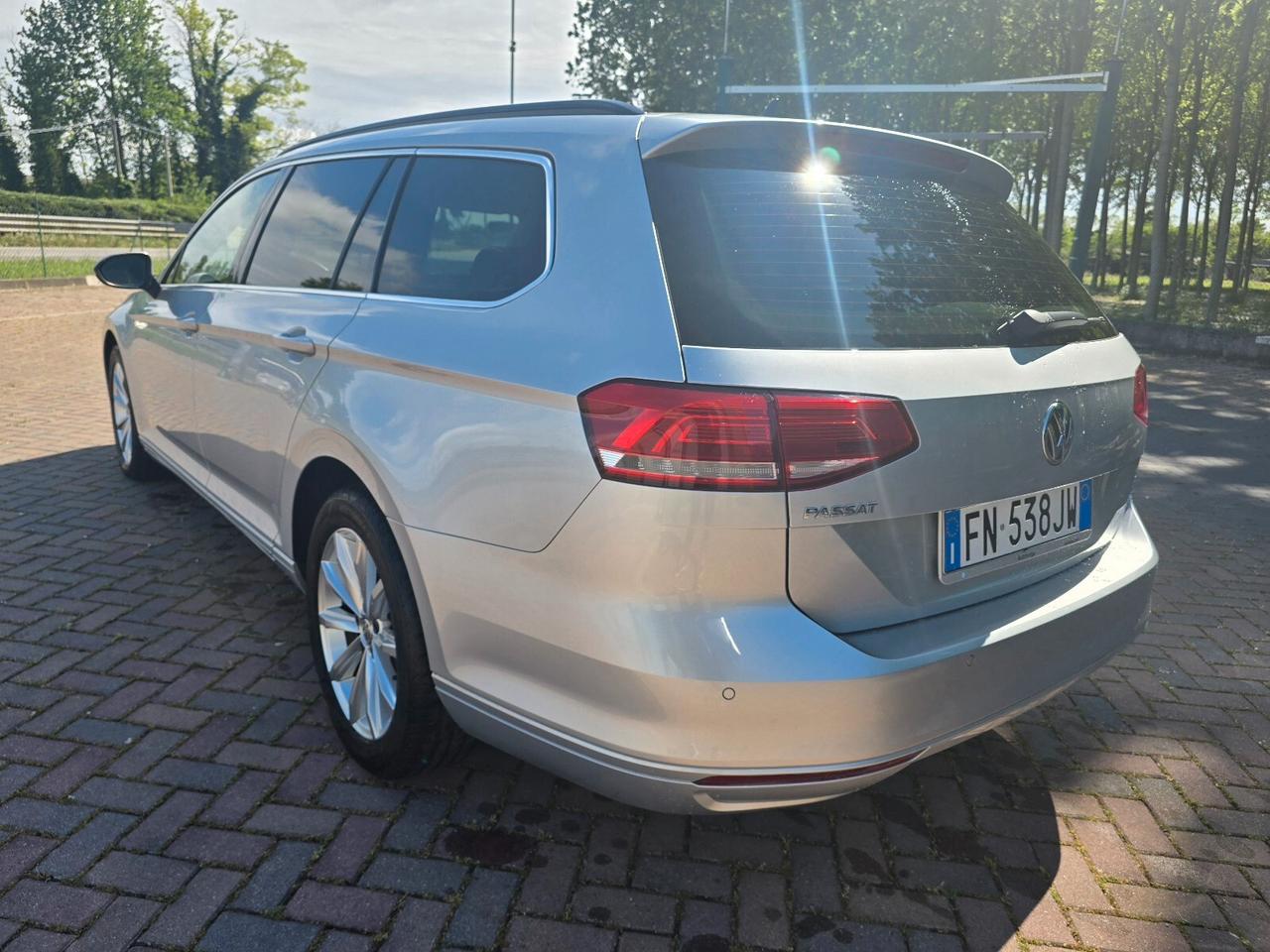 Volkswagen Passat Variant 1.6 TDI Business BlueMotion Technology