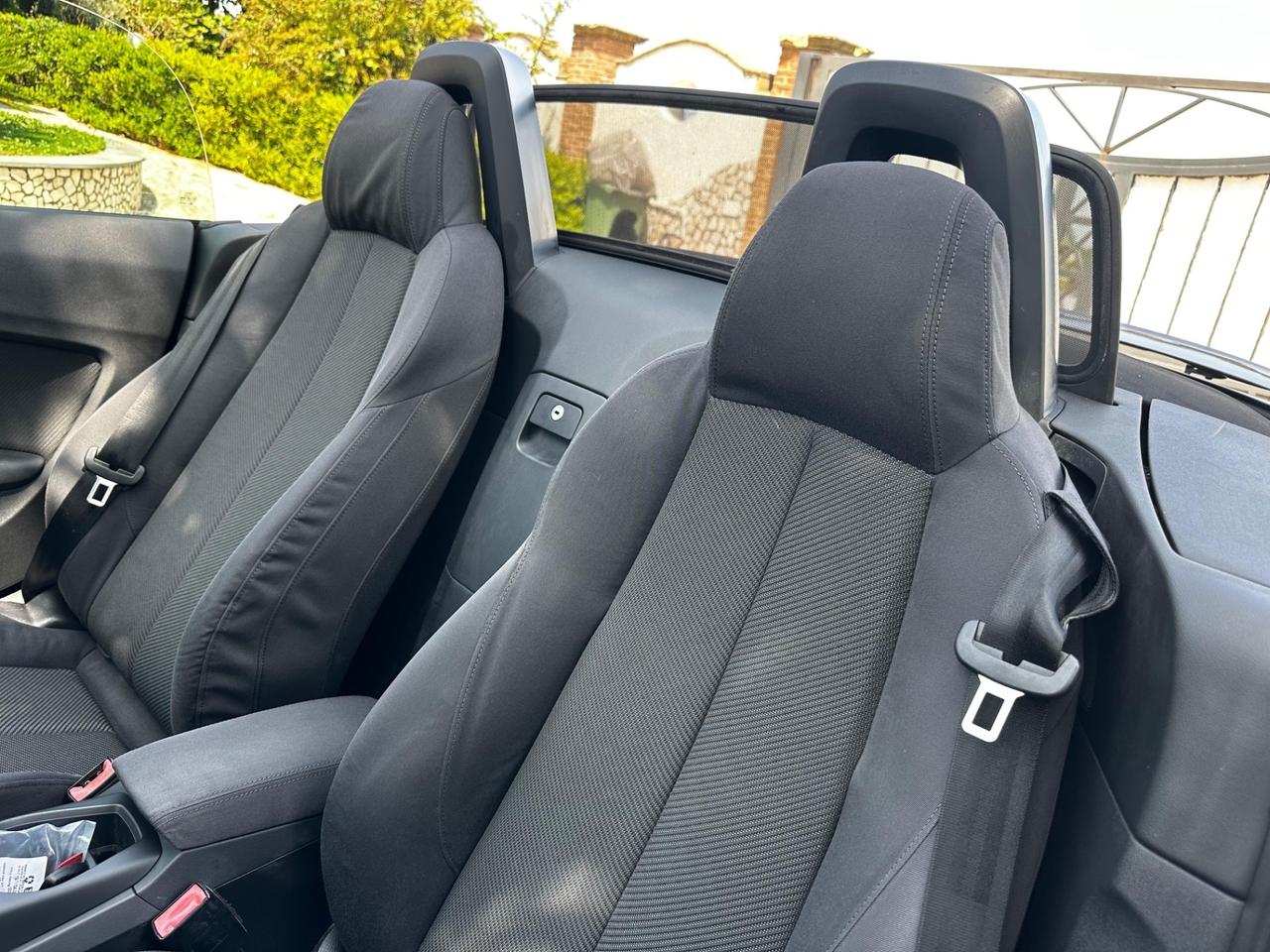 Audi TT Roadster 2.0 TDI 184CV ultra Design 2016