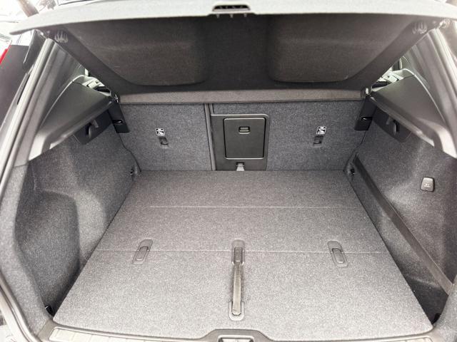 VOLVO XC40 D3 Geartronic Inscription (Pelle/Retro/APP/Led)