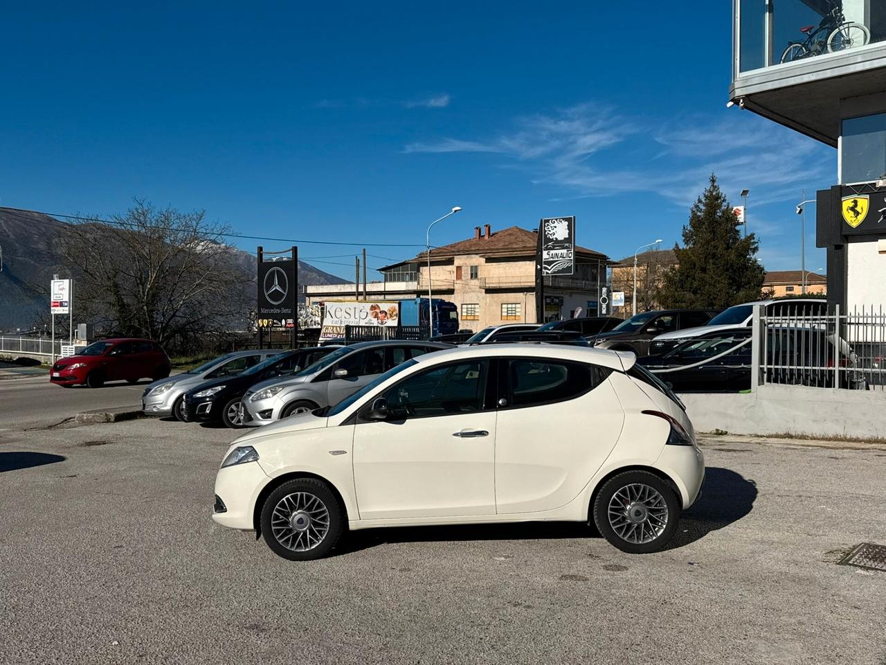 Lancia Ypsilon 1.2 69 CV 5 porte GPL Ecochic Gold