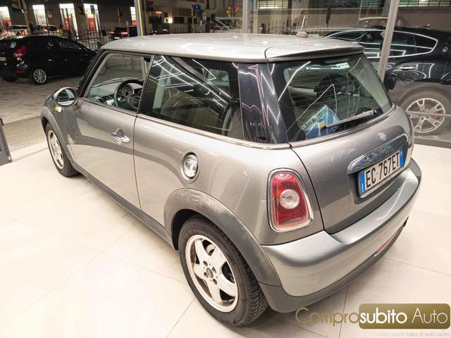 MINI Cooper 1.6 16V Cooper