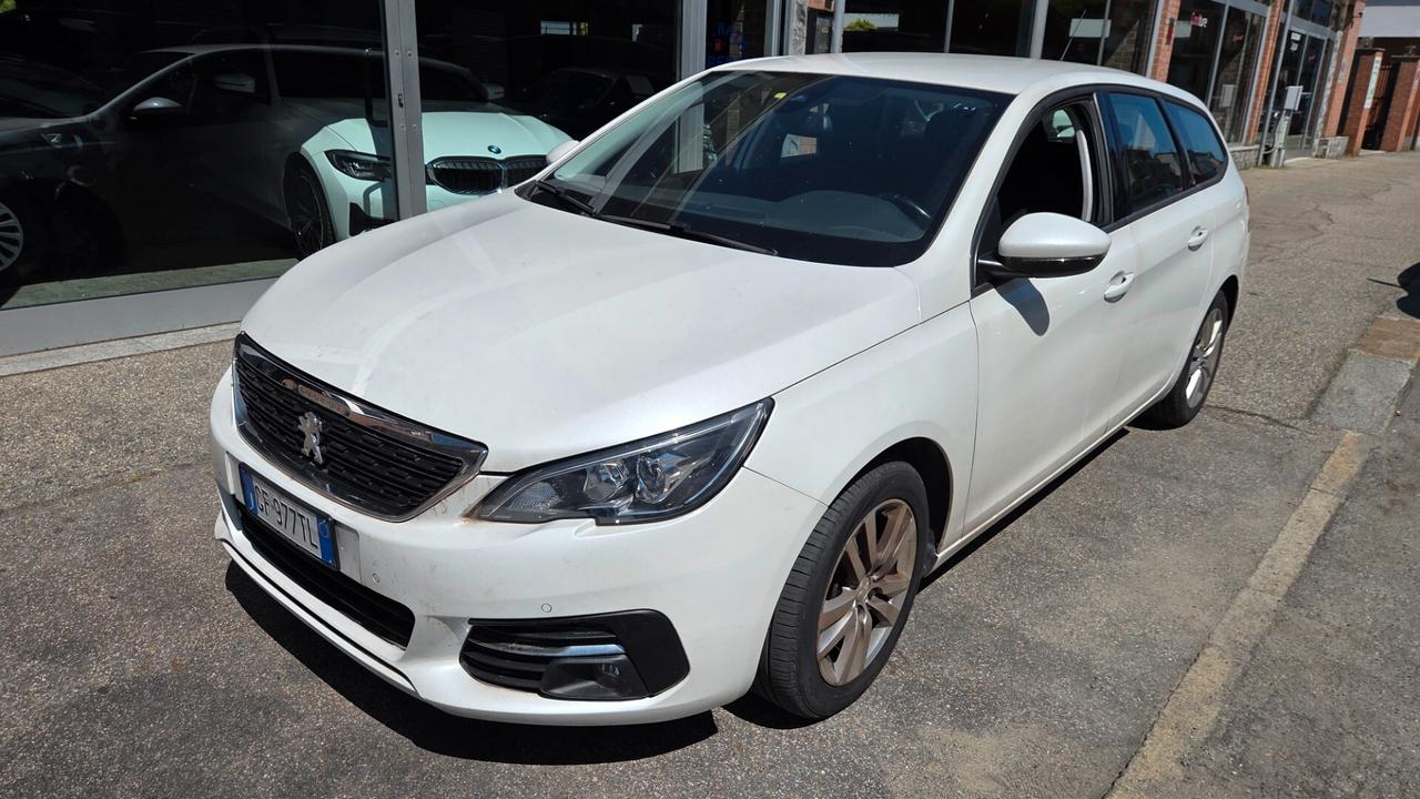 Peugeot 308 BlueHDi 130 S&S EAT8 SW Active Business