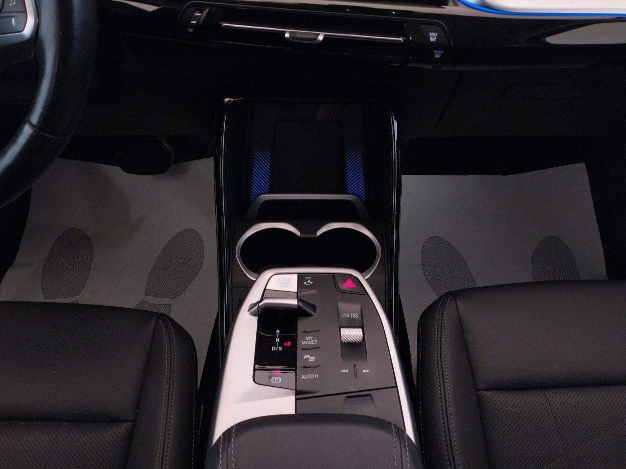 BMW X1 sdrive18d X-Line auto