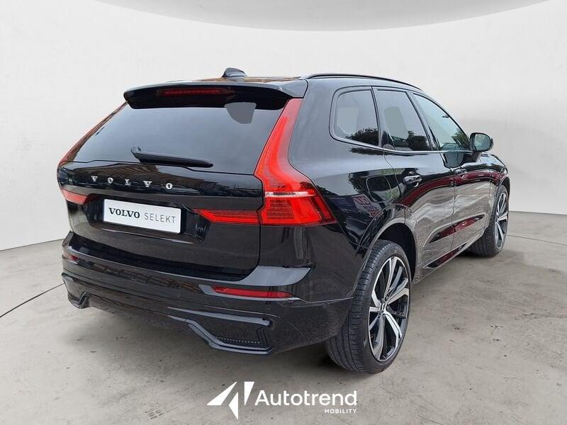 Volvo XC60 B4 197+14 CV AWD Mild Hybrid Diesel Automatico Plus Dark N1 Autocarro
