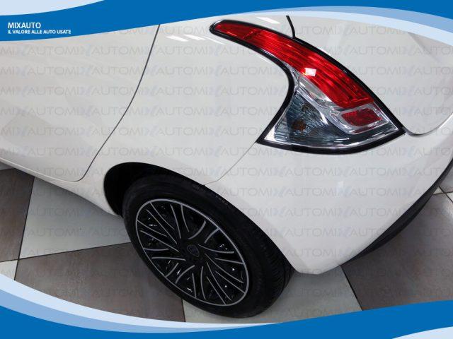 LANCIA Ypsilon Hybrid 1.0 FireFly 70cv 5 Porte Gold EU6