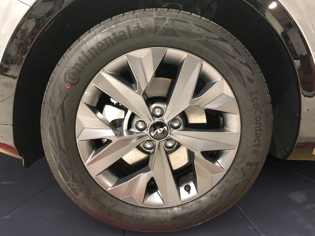 KIA SPORTAGE MY25 1.6 HEV GTL TT SPT