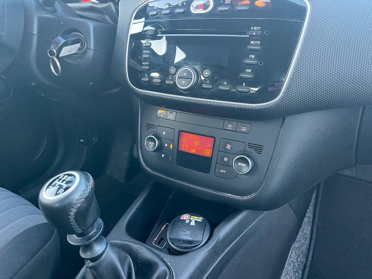 FIAT PUNTO 1200 BENZ LOUNGE 2018 EURO6