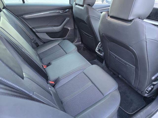 SKODA Octavia 1.5 e-TEC DSG Wagon Style