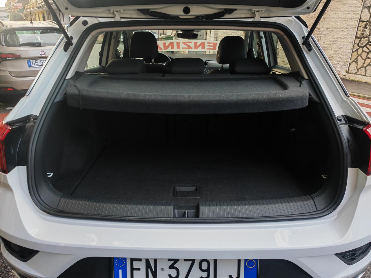 VOLKSWAGEN T-ROC 1.0 BENZINA CV116 KW85 TSI STYLEBLUEMOTION TECHNOLOGY