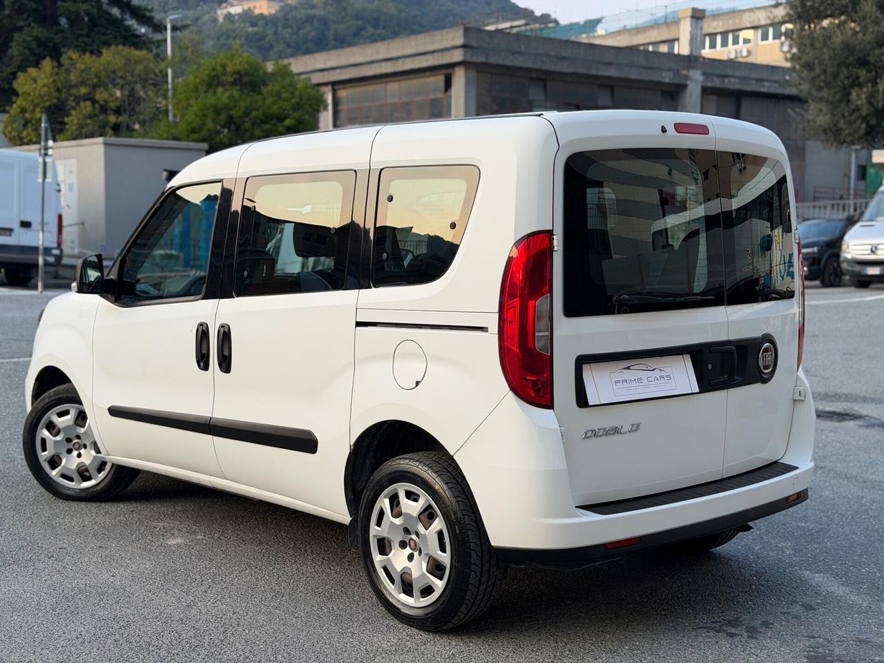 FIAT DOBLO 1.6 MJT 120cv 7 POSTI EURO 6 PERFETTA