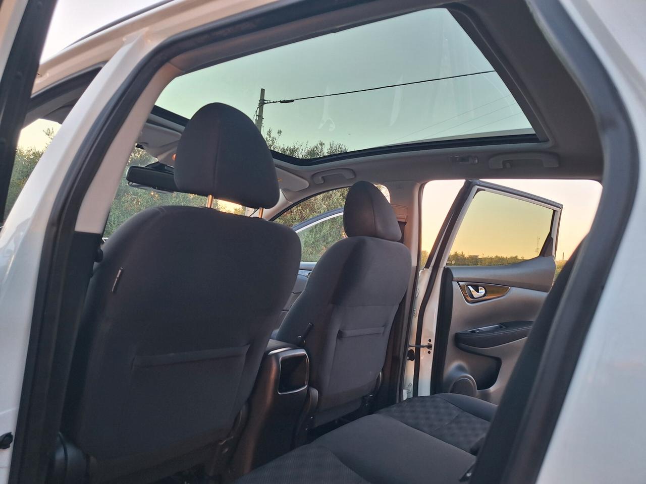 Nissan Qashqai 1.5 dCi Tekna TETTO NAVI 2017