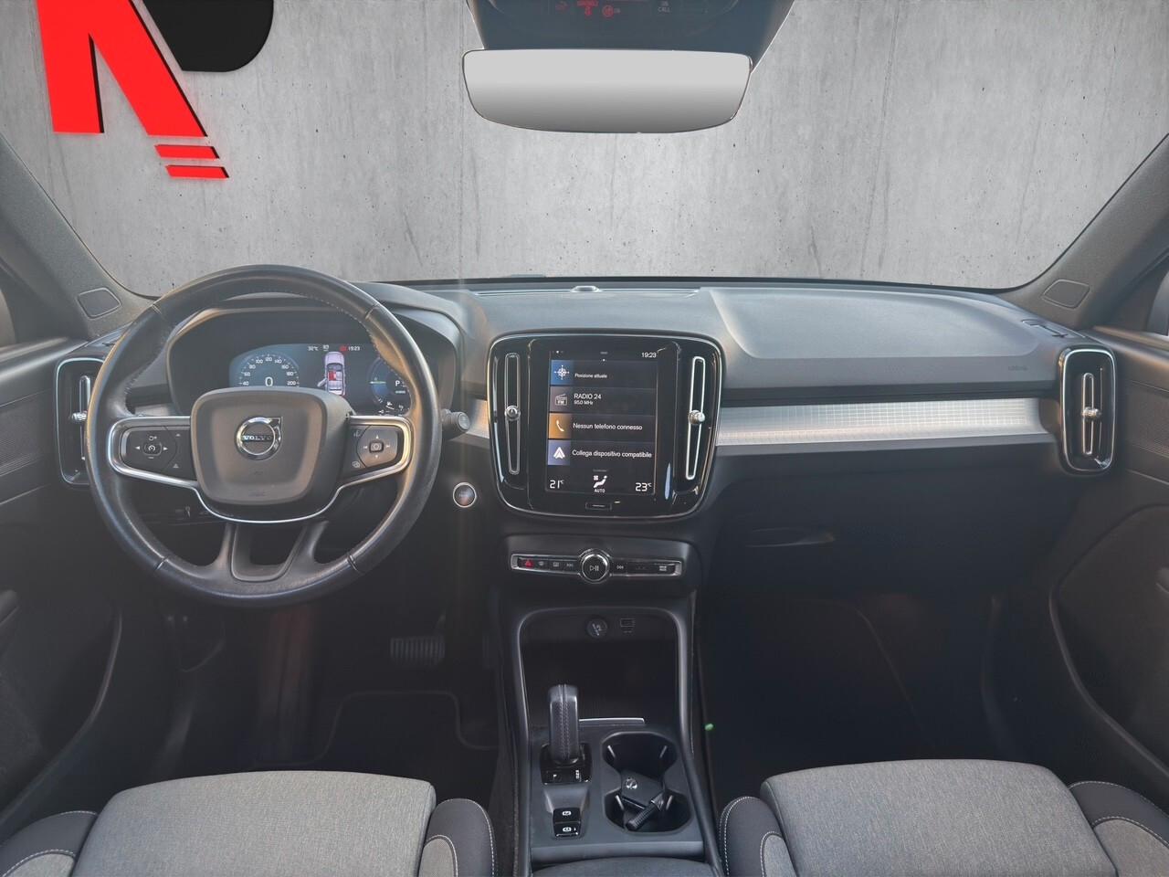 Volvo XC40 T5 Recharge Plug-in Hybrid Inscription
