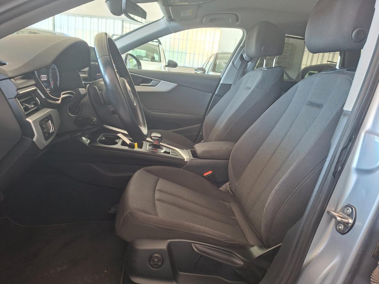 Audi A4 2.0 TDI EURO 6D / AUTOMATICO / 190CV / 4X4