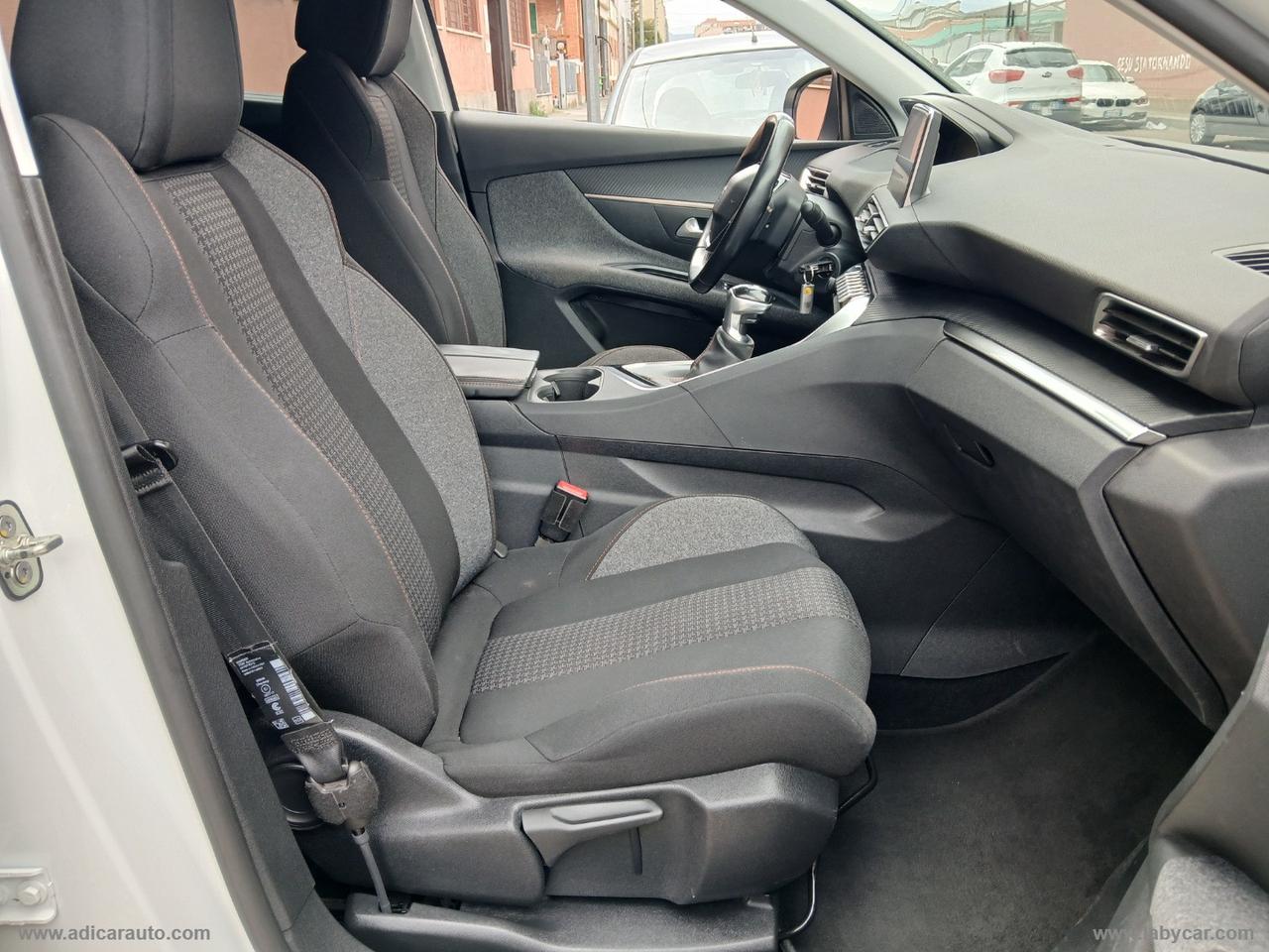 PEUGEOT 5008 BlueHDi 120 S&S