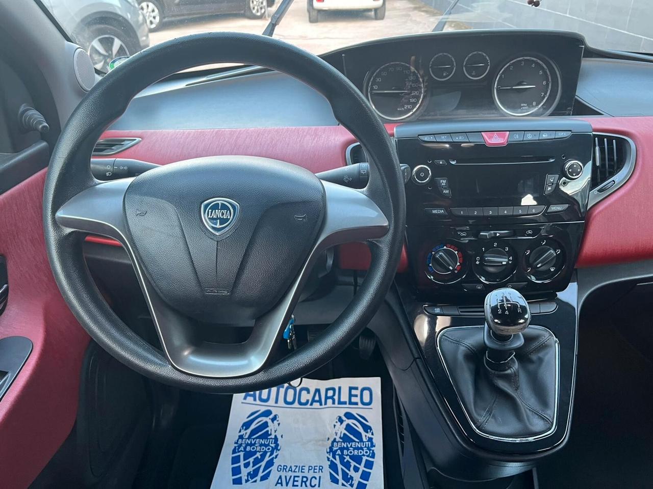 Lancia Ypsilon 1.2 BENZINA E GPL