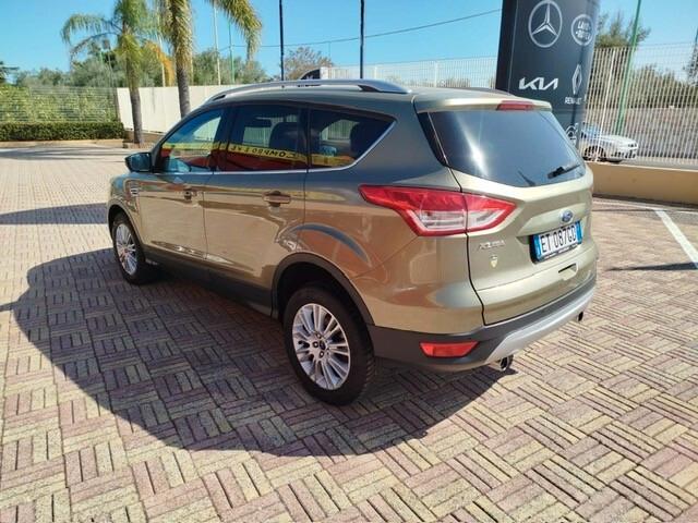 Ford Kuga 2.0 TDCI 140 CV 4WD Titanium