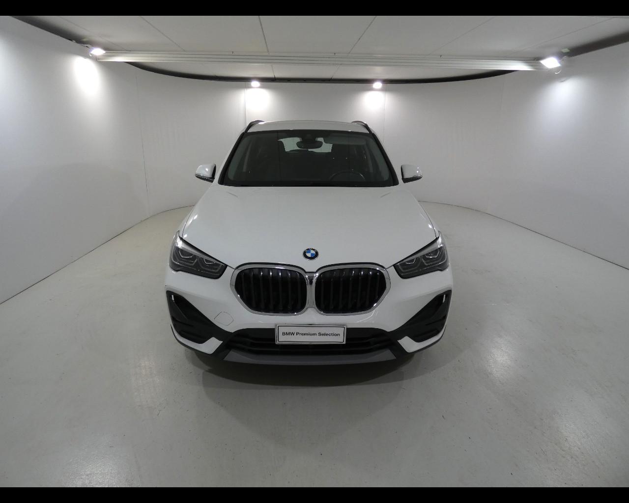 BMW X1 (F48) - X1 sDrive16d Business Advantage